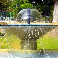 Fontana u vrtu u Zemunu, Beograd